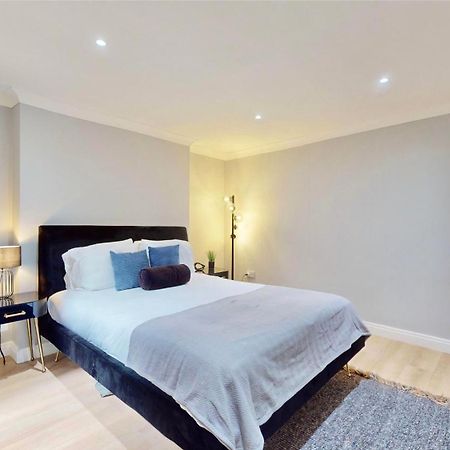 Апартаменты Tube & Notting Hill Nearby - Garden Flat Haven Лондон Экстерьер фото