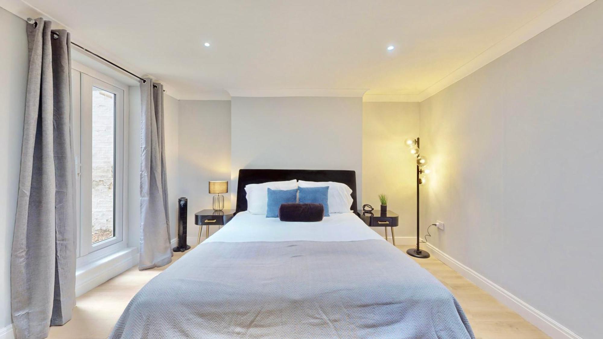 Апартаменты Tube & Notting Hill Nearby - Garden Flat Haven Лондон Экстерьер фото