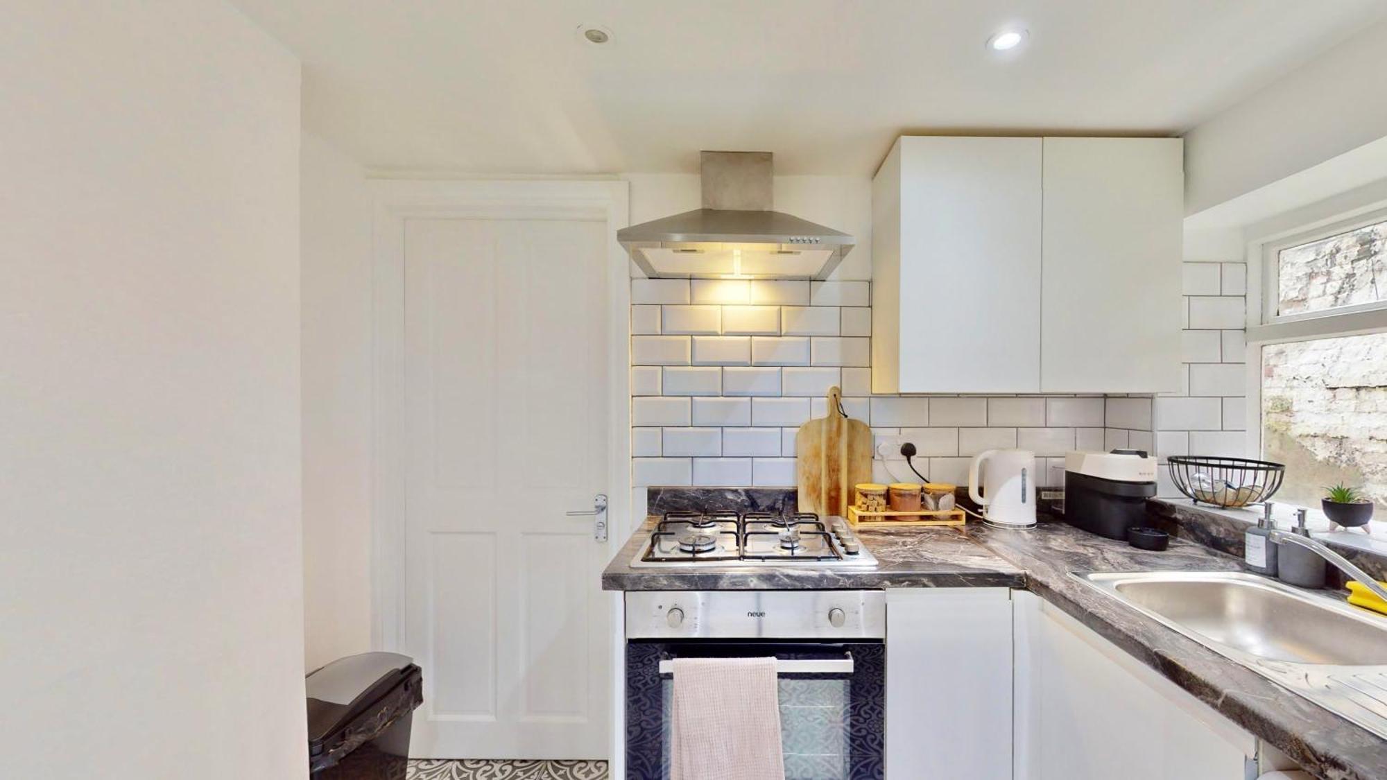 Апартаменты Tube & Notting Hill Nearby - Garden Flat Haven Лондон Экстерьер фото